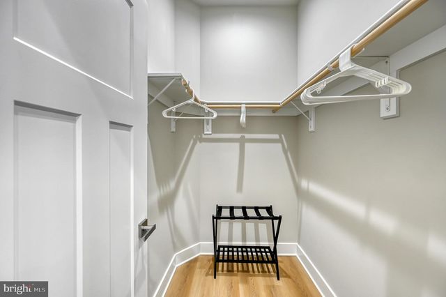 2 OLD HOUSE RD, Bumpass, VA 23024