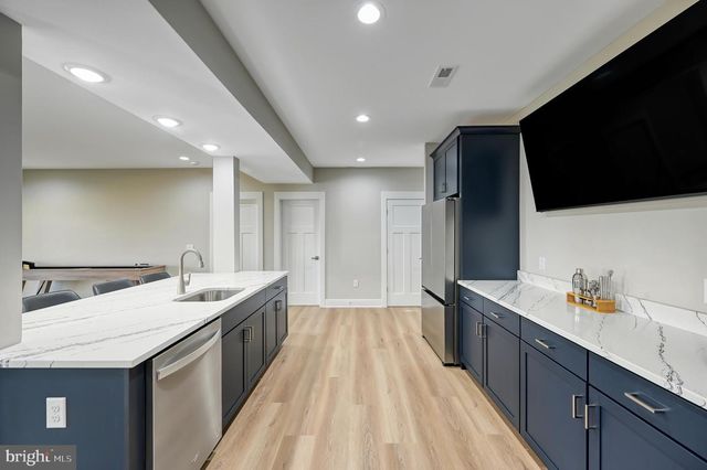 2 OLD HOUSE RD, Bumpass, VA 23024