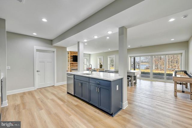 2 OLD HOUSE RD, Bumpass, VA 23024