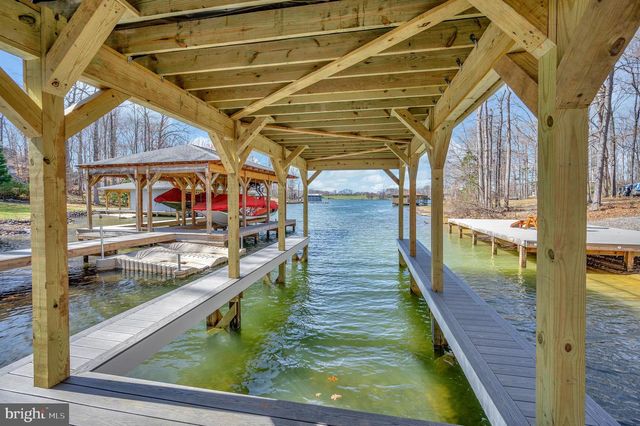 2 OLD HOUSE RD, Bumpass, VA 23024