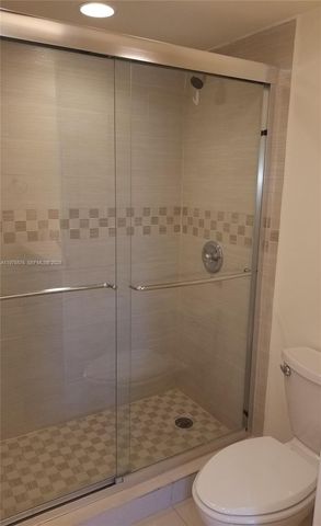 20500 W Country Club Dr 314, Aventura, FL 33180