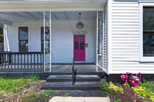 619 Willow, San Antonio, TX 78202
