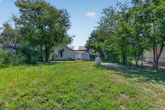 619 Willow, San Antonio, TX 78202