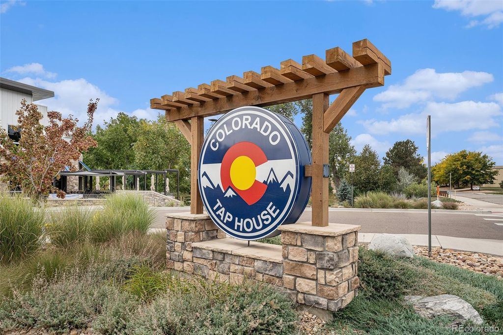 11617 W 71st Drive, Arvada, CO 80004