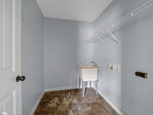 423 Camden Lee Court, Inman, SC 29349