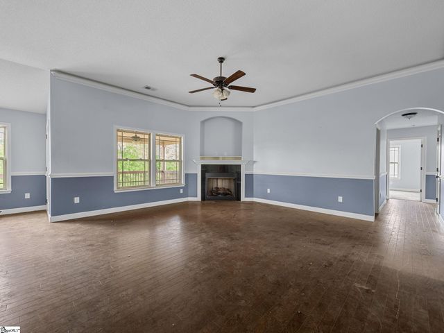 423 Camden Lee Court, Inman, SC 29349