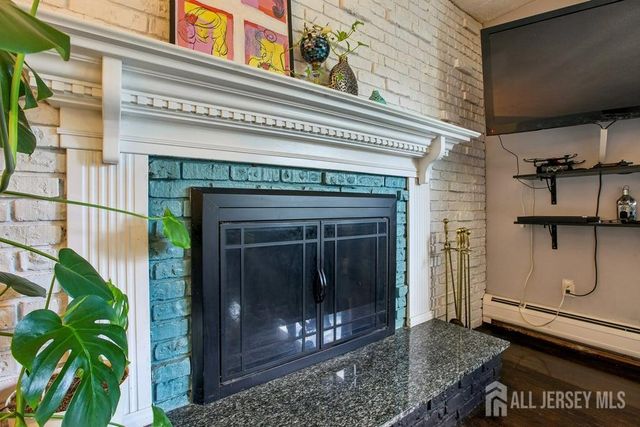 24 Jersey Avenue, Edison, NJ 08820