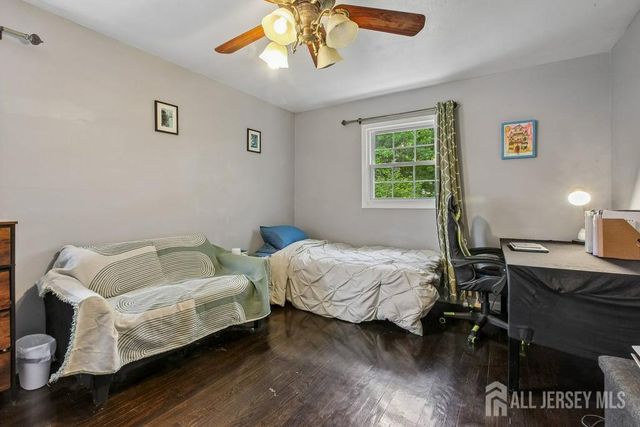 24 Jersey Avenue, Edison, NJ 08820