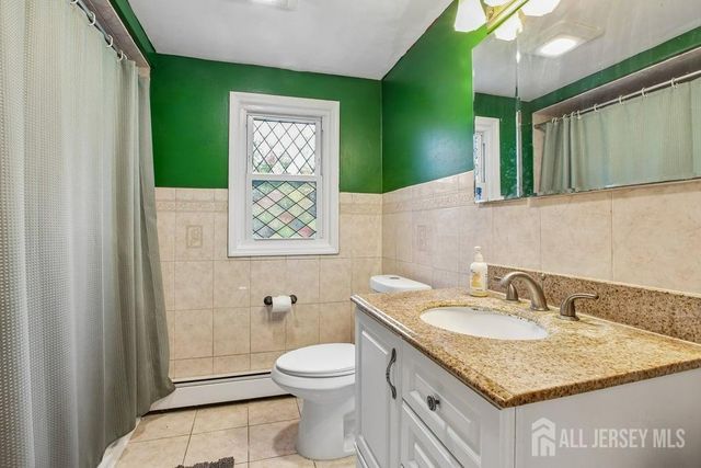 24 Jersey Avenue, Edison, NJ 08820