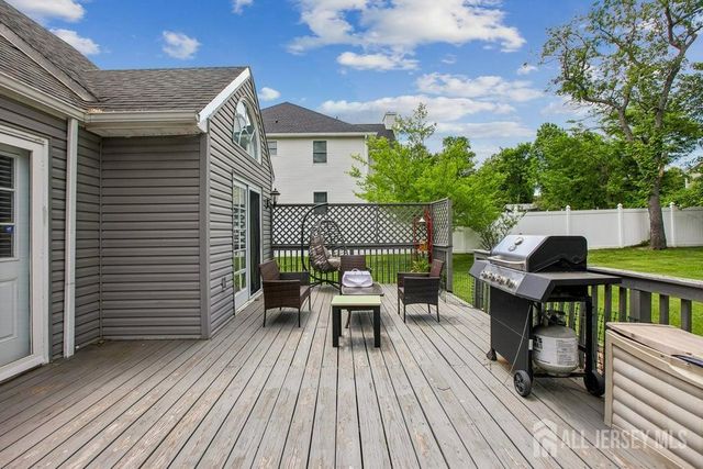 24 Jersey Avenue, Edison, NJ 08820