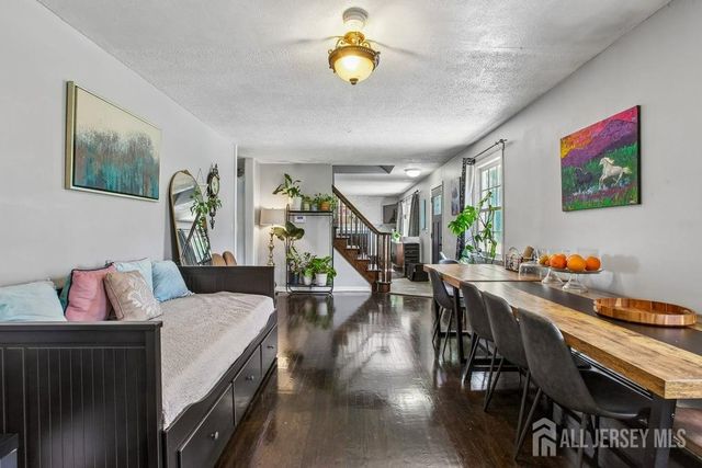 24 Jersey Avenue, Edison, NJ 08820