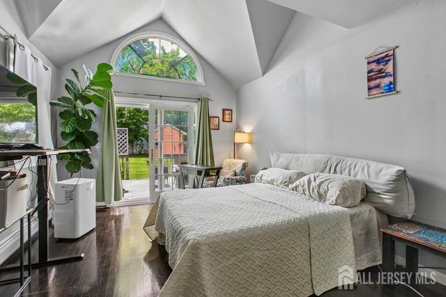 24 Jersey Avenue, Edison, NJ 08820