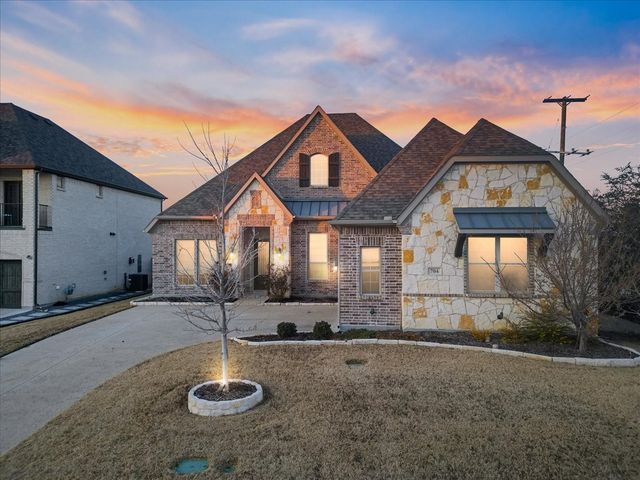 704 Montrose Drive, Rockwall, TX 75087