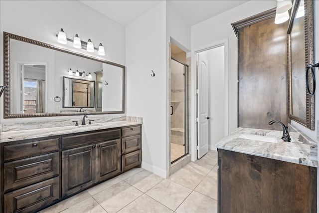 704 Montrose Drive, Rockwall, TX 75087