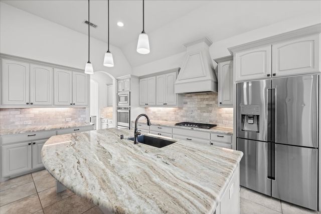 704 Montrose Drive, Rockwall, TX 75087