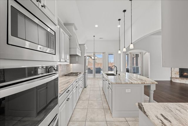 704 Montrose Drive, Rockwall, TX 75087