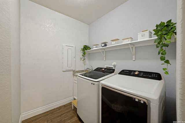 10530 COYOTE RUN, San Antonio, TX 78254