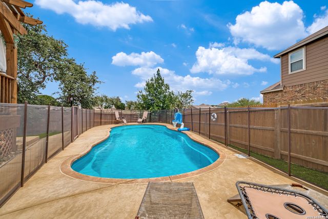 10530 COYOTE RUN, San Antonio, TX 78254