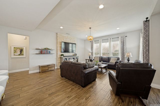 10530 COYOTE RUN, San Antonio, TX 78254