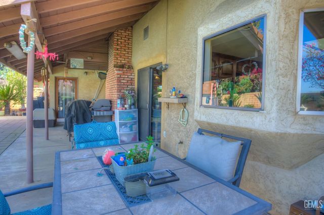 5800 Sky Ranch Avenue, Bakersfield, CA 93306