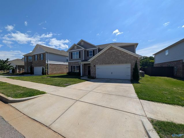 4213 Textile Lane SW, Huntsville, AL 35805