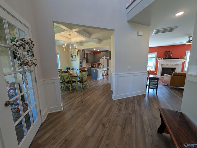 4213 Textile Lane SW, Huntsville, AL 35805
