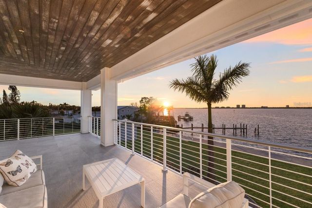 208 22ND STREET COURT NE, Bradenton, FL 34208