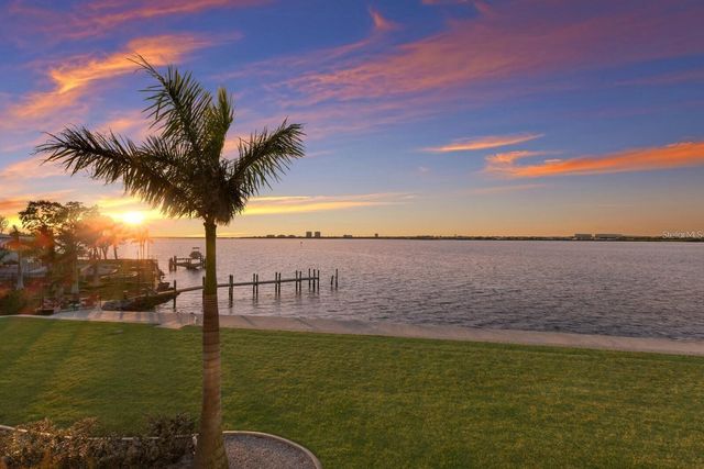 208 22ND STREET COURT NE, Bradenton, FL 34208