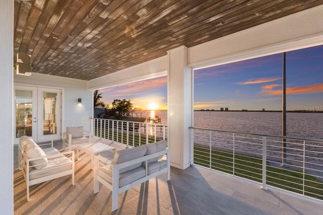 208 22ND STREET COURT NE, Bradenton, FL 34208