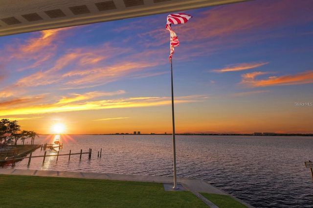 208 22ND STREET COURT NE, Bradenton, FL 34208