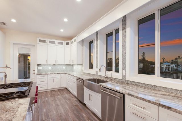 208 22ND STREET COURT NE, Bradenton, FL 34208