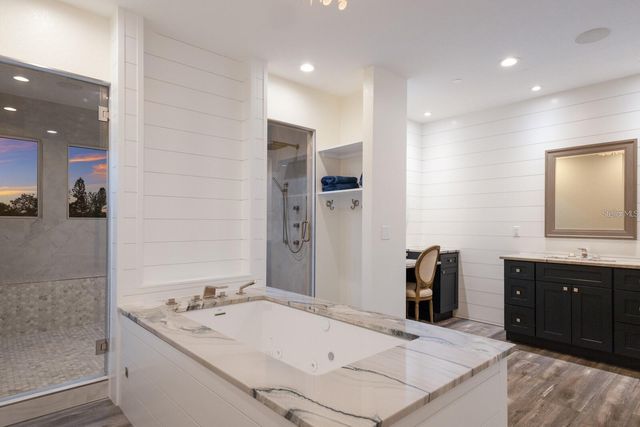 208 22ND STREET COURT NE, Bradenton, FL 34208