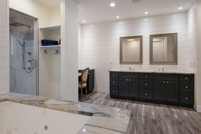 208 22ND STREET COURT NE, Bradenton, FL 34208