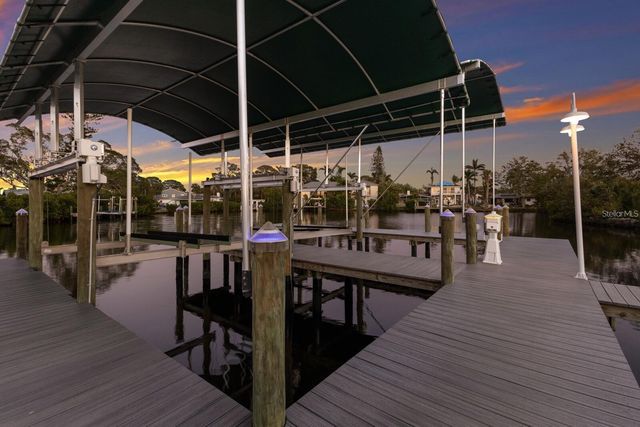 208 22ND STREET COURT NE, Bradenton, FL 34208