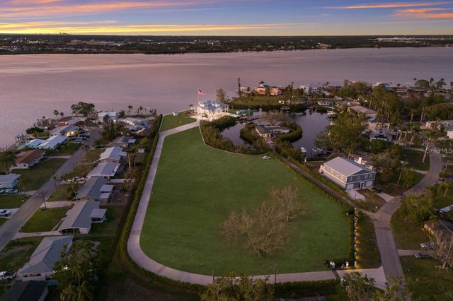 208 22ND STREET COURT NE, Bradenton, FL 34208