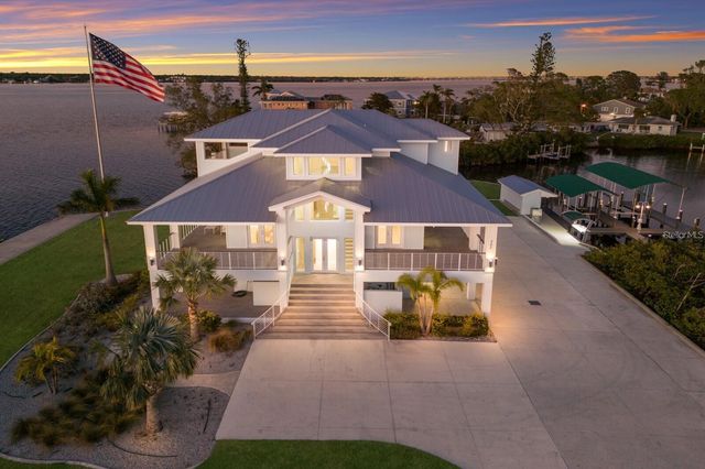 208 22ND STREET COURT NE, Bradenton, FL 34208