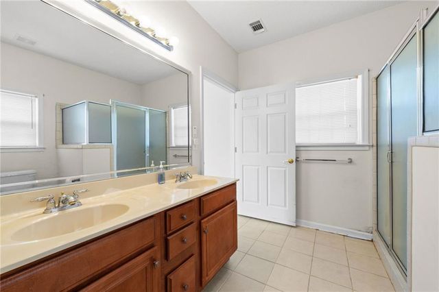 8515 Spivey Village Way, Jonesboro, GA 30236