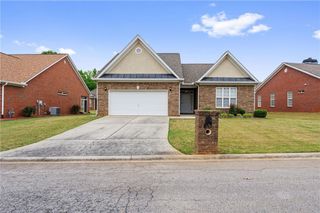 8515 Spivey Village Way, Jonesboro, GA 30236