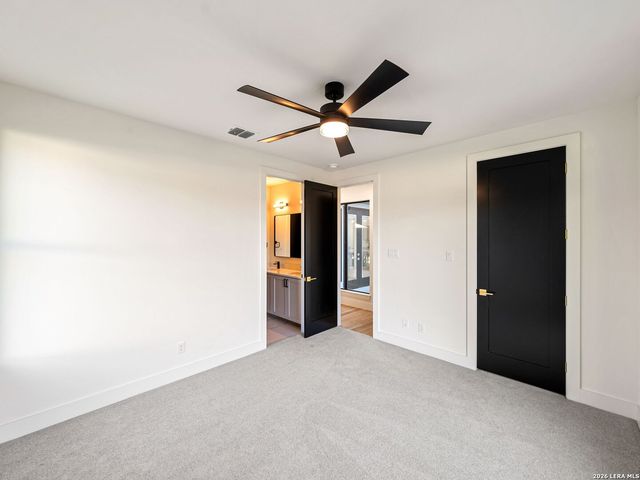 23205 LOGAN CANYON, San Antonio, TX 78255