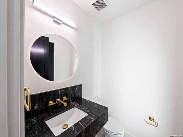 23205 LOGAN CANYON, San Antonio, TX 78255