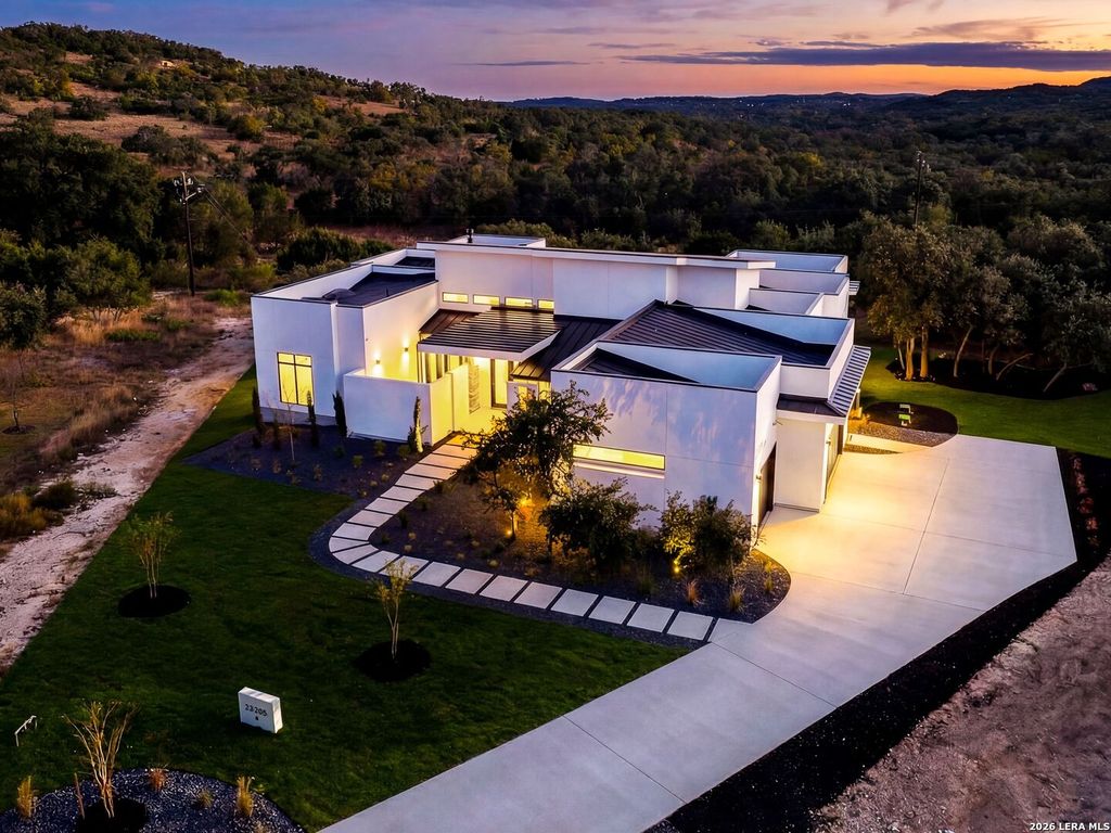 23205 LOGAN CANYON, San Antonio, TX 78255