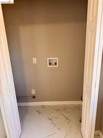 1936 & 1944 Vine Ln, Antioch, CA 94509