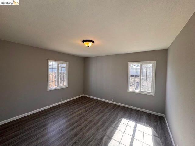 1936 & 1944 Vine Ln, Antioch, CA 94509