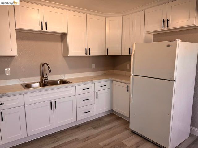 1936 & 1944 Vine Ln, Antioch, CA 94509