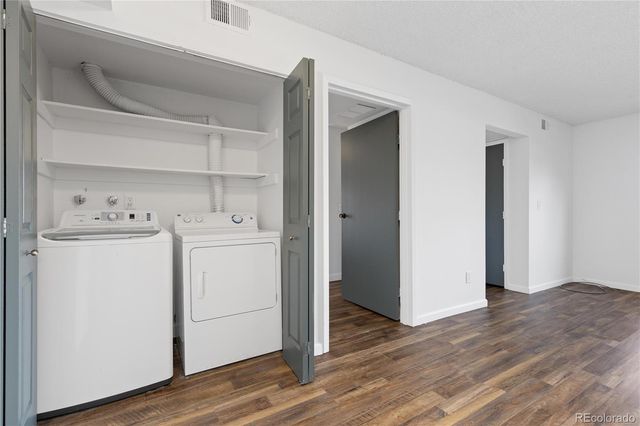 3550 S Harlan Street 124, Denver, CO 80235