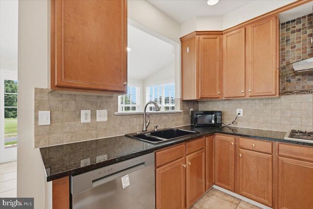 20242 HIDDEN CREEK CT, Ashburn, VA 20147