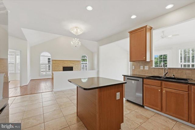 20242 HIDDEN CREEK CT, Ashburn, VA 20147