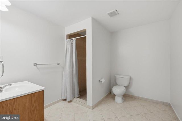 20242 HIDDEN CREEK CT, Ashburn, VA 20147