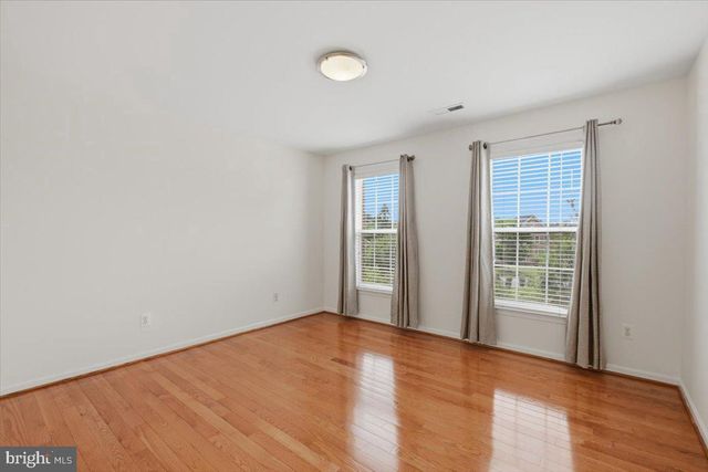 20242 HIDDEN CREEK CT, Ashburn, VA 20147