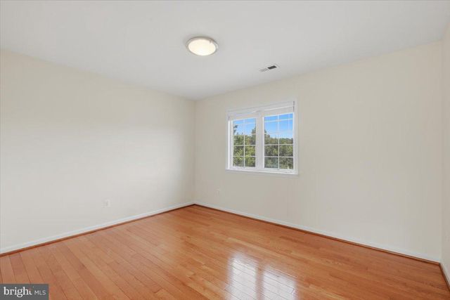 20242 HIDDEN CREEK CT, Ashburn, VA 20147